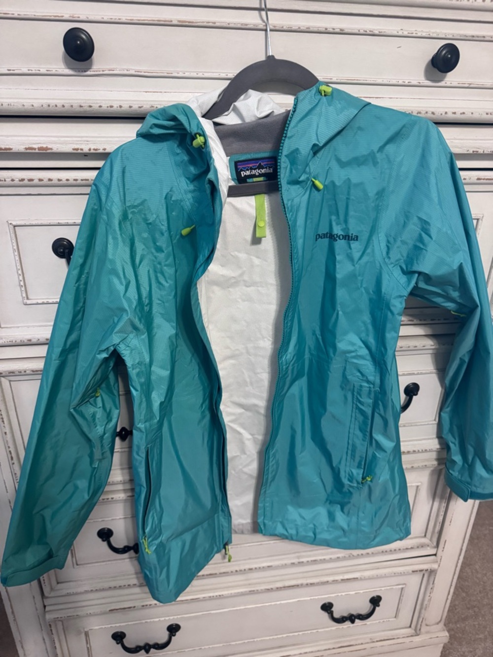 Patagonia Aqua Hooded Shell Jacket with Lime Accents